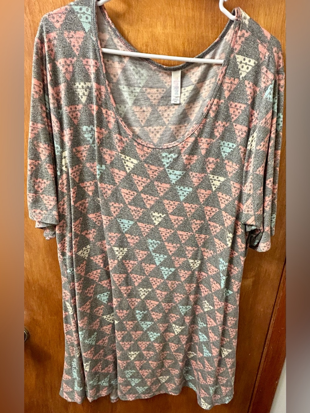 Soft Scoop Neck Women's Tee in Gray with Pink & Mint Triangle Print